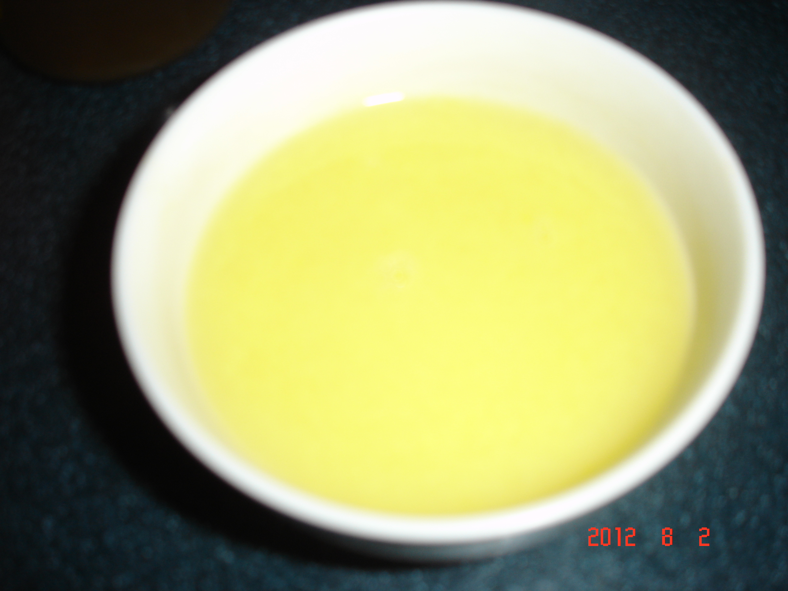 Ӥ��ƪ:����֭������