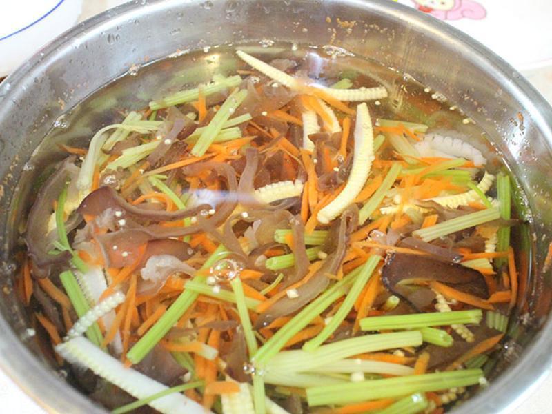 ����ħ��˿������