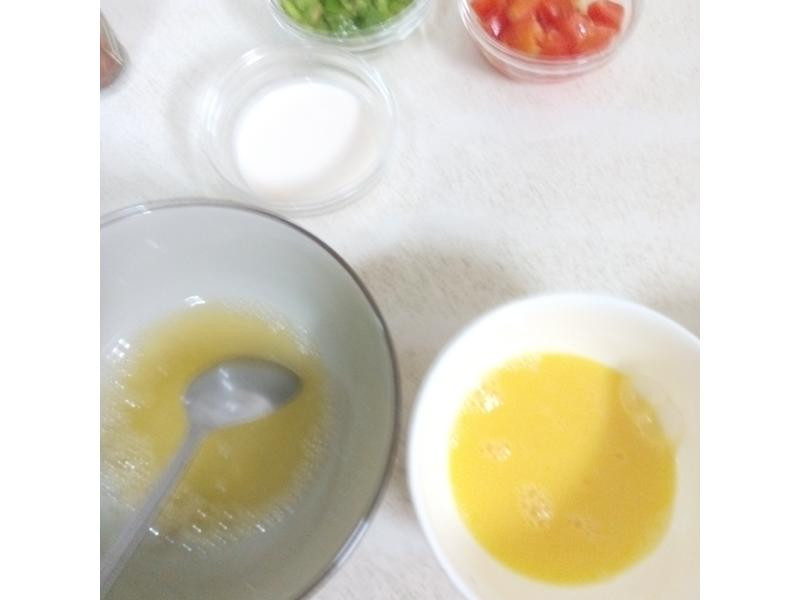 �߲�˫ɫ�浰������