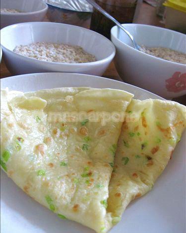 葱香鸡蛋软饼——10分钟搞定美味早餐的做法