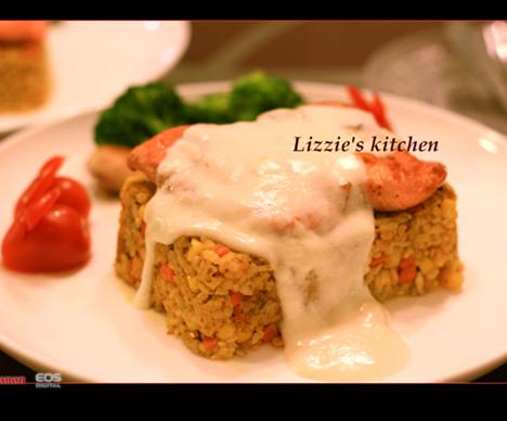 奶汁三文鱼扒配咖喱炒饭的做法