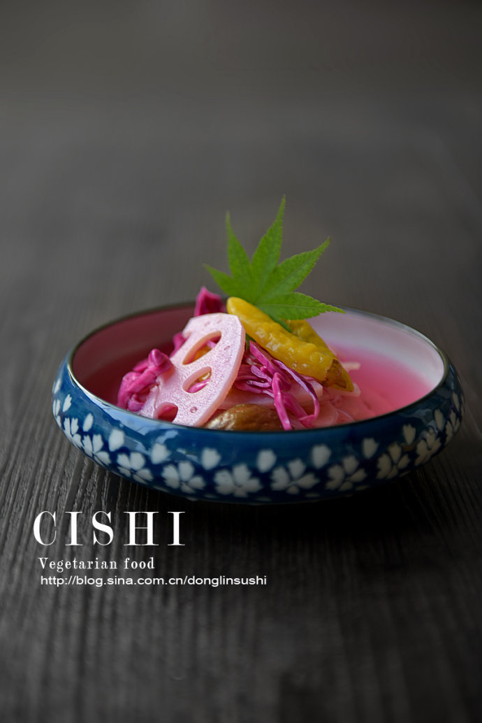 һ���ͻ���ļ���ˬ��θ�ˡ�����÷�ϸ�������źƬ������