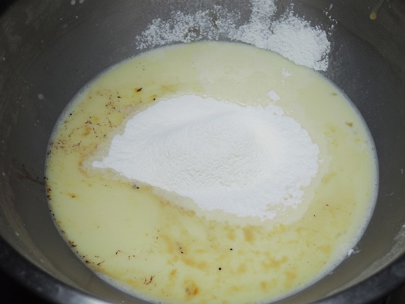 ը����������