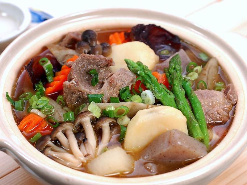 豚汁定食とんじる的做法