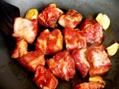 ���׼ҳ���ʳ�� - �Ϲ����Źǵ�����