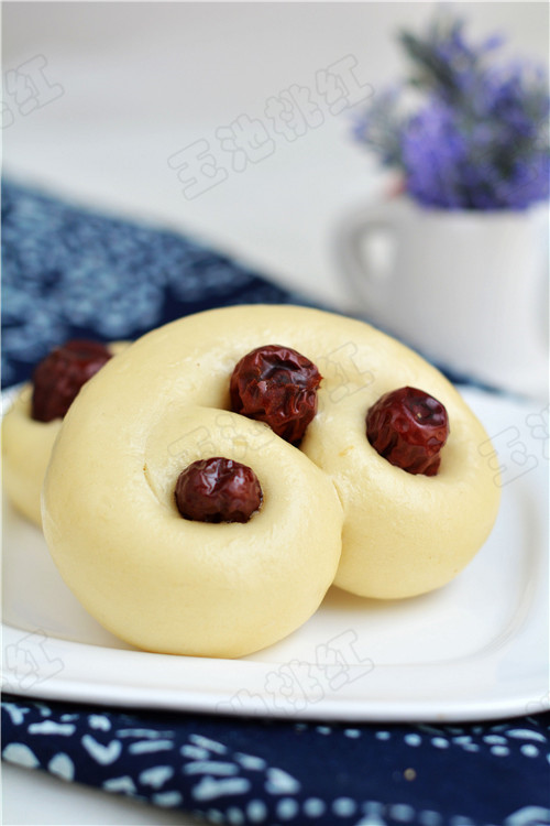 红枣花卷—— 一学就会的家常面食的做法