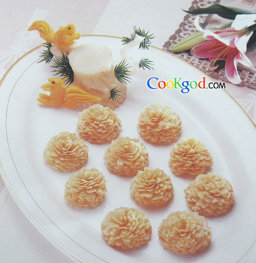 杏仁松果鸡的做法