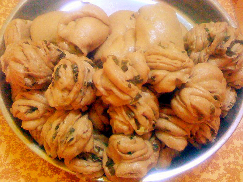 荞麦葱油卷的做法