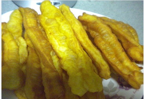 家庭自制放心油条的做法