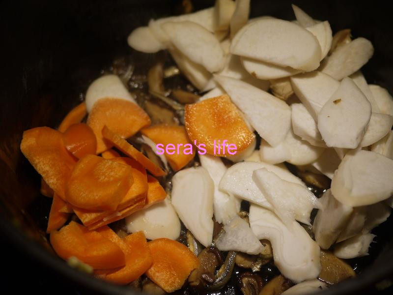 ����ײ�±������