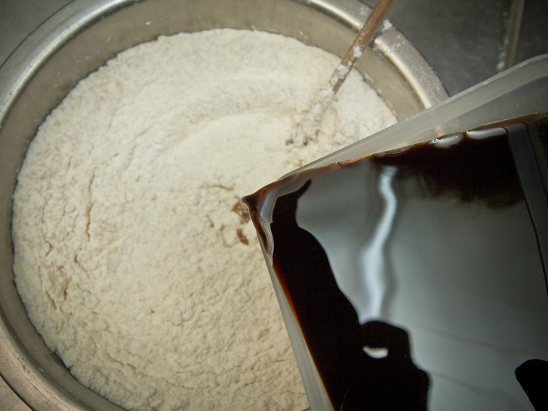 ���ǹ�Բ��ͷ������