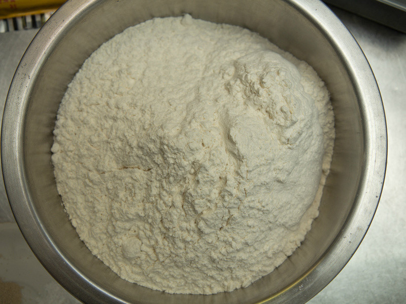 ���ǹ�Բ��ͷ������