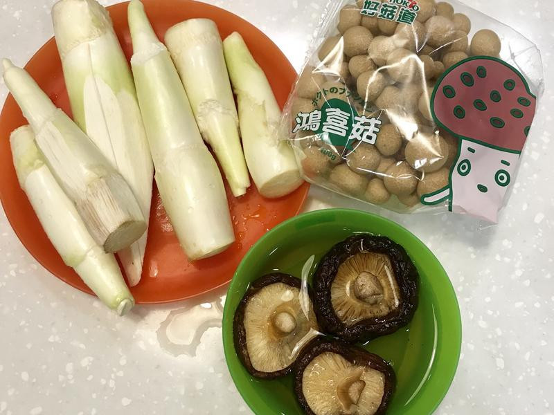 ���չR����˫��������