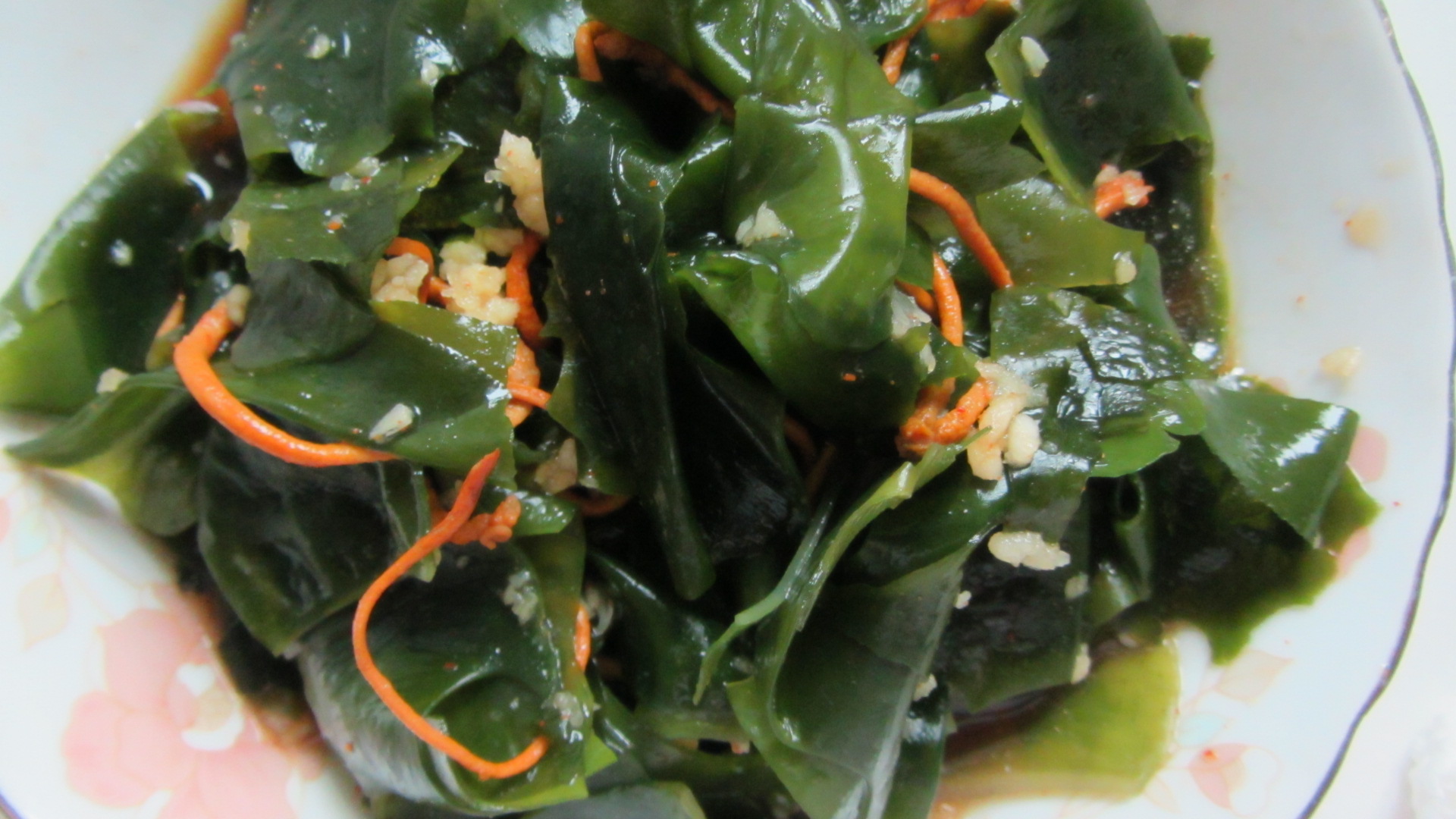 凉拌裙带菜的做法