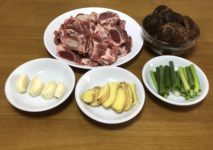 �������������ͻ������Źǵ�����