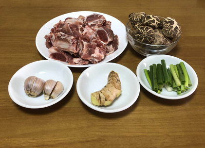 �������������ͻ������Źǵ�����