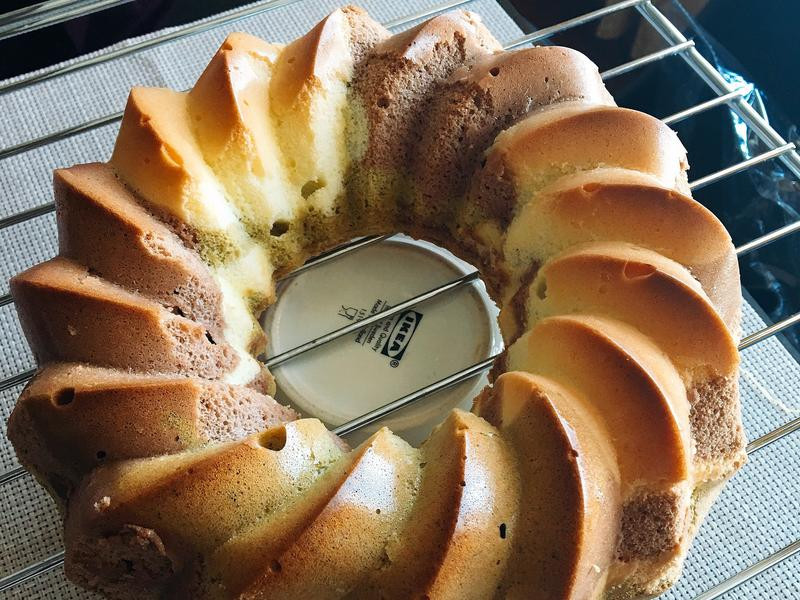 ��ɫ�ݷ絰�������