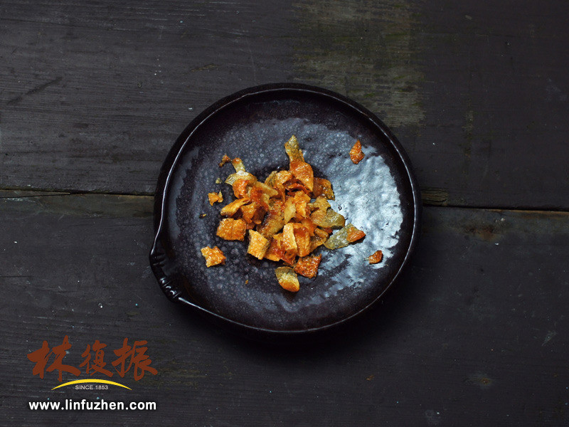 ��Ů������ײ��ҵ�����