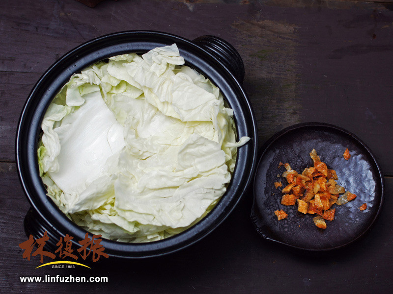 ��Ů������ײ��ҵ�����