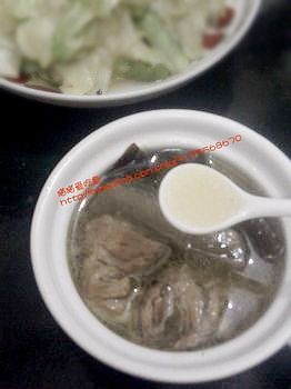 酸萝卜海带老鸭汤~~的做法