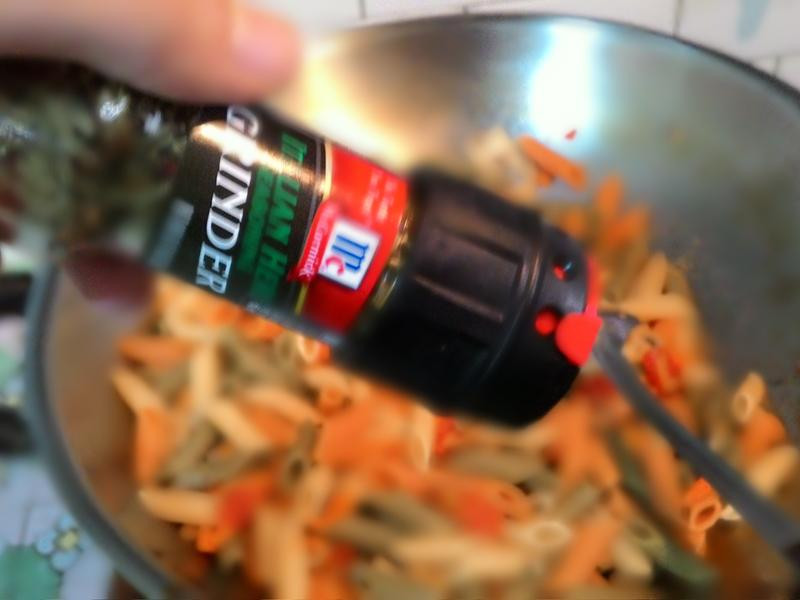 ����Ģ����ɫ�ʹ��������