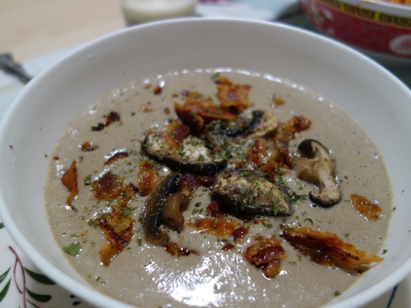 Vitamix 蘑菇奶油浓汤的做法