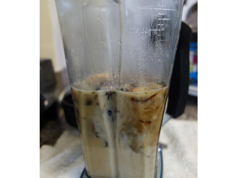 Vitamix 蘑菇奶油浓汤的做法