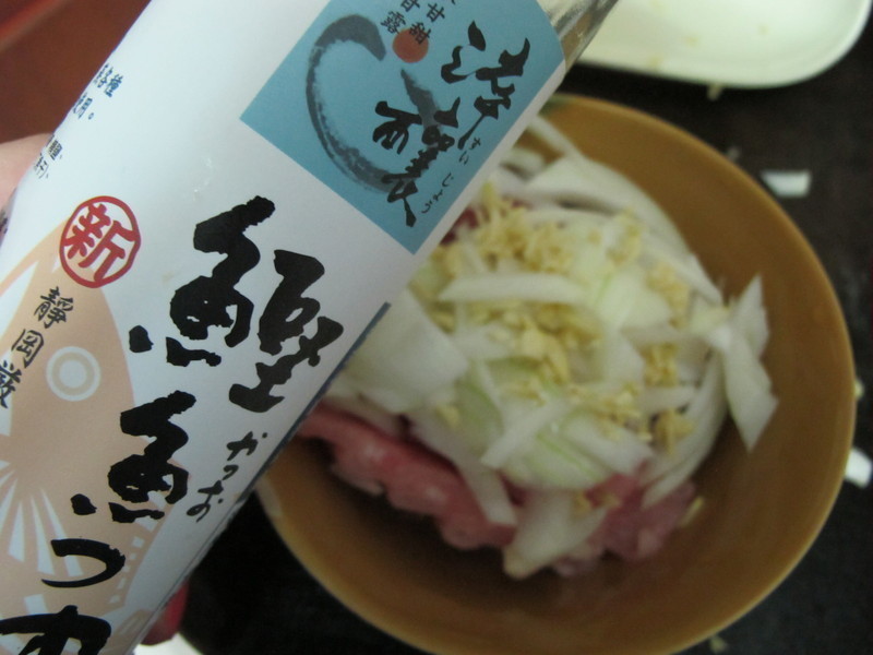 ��֭�������鱤��������ʽ�����㡻������