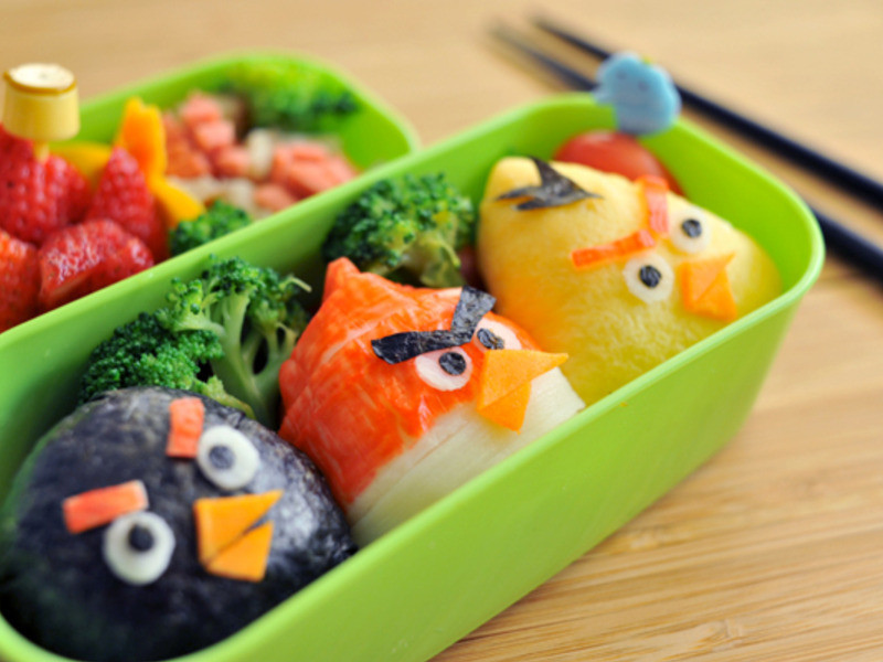 【亲子食堂】愤怒的小鸟饭团的做法