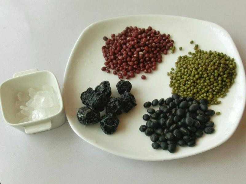 ��÷������������