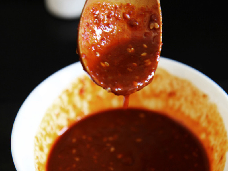 ¡¾ÒÁÀòɯ°×À±½´Ê³Æ×¡¿¼¦Ë¿À±½´Á¹ÃæµÄ×ö·¨