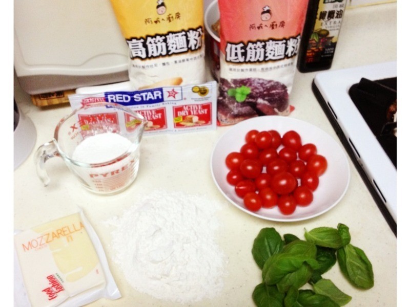 Pizza Margherita �����������(8��x2)������