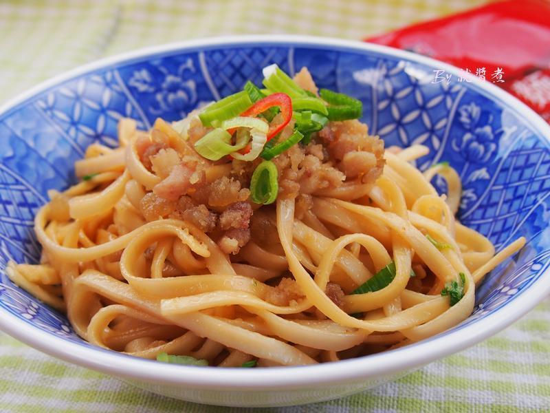 猪油渣拌面的做法