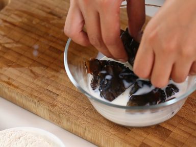 ����з�־�������