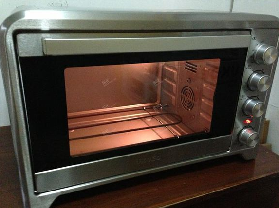 ���ҿ�ͨ�ķ۵�����