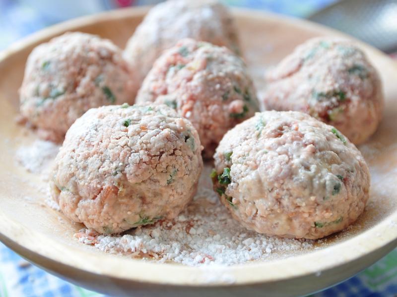 ţ����˾�������