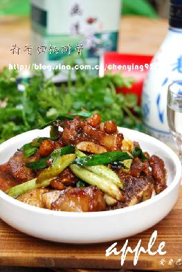 蒜香回锅排骨的做法