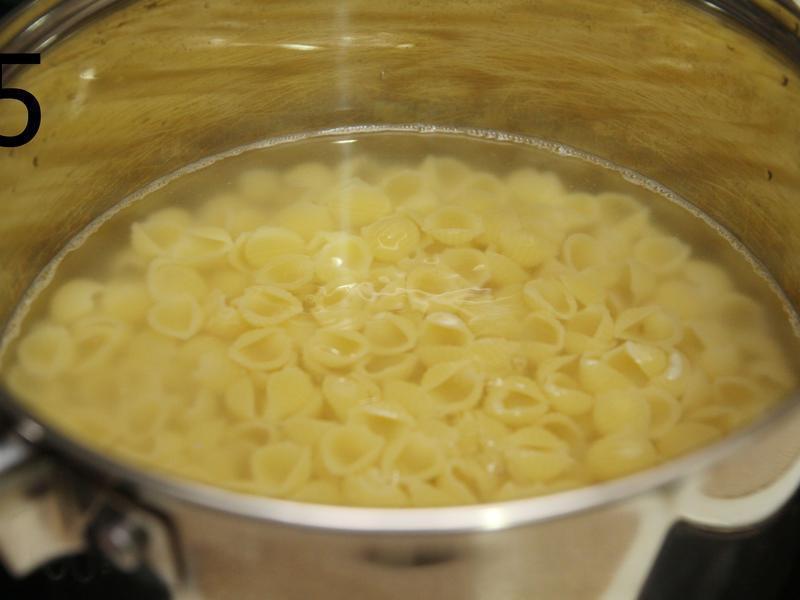 �������ུ���Ƿ۵�����