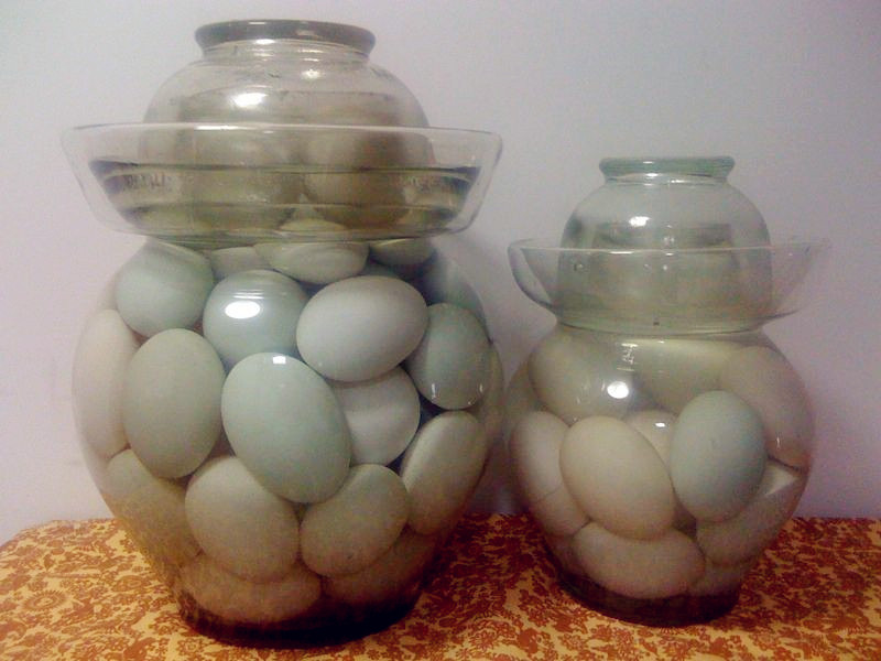 腌咸鸭蛋-----水腌和干腌的做法