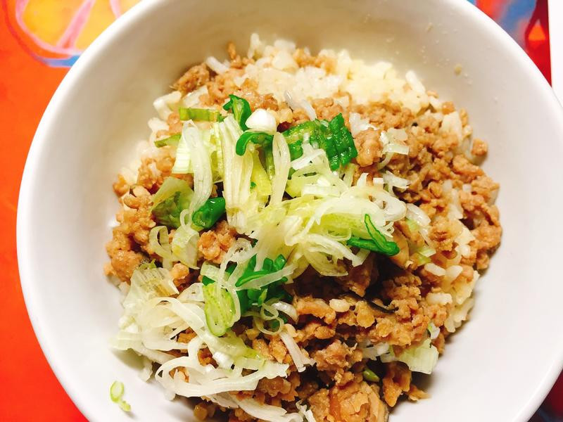 Ʈ������������