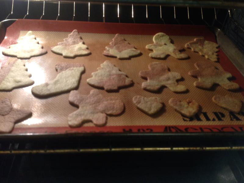 ʥ�����ͷ�4ɫ���ɵ�����