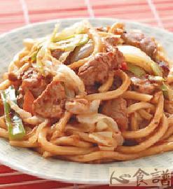 回锅肉炒粗面的做法