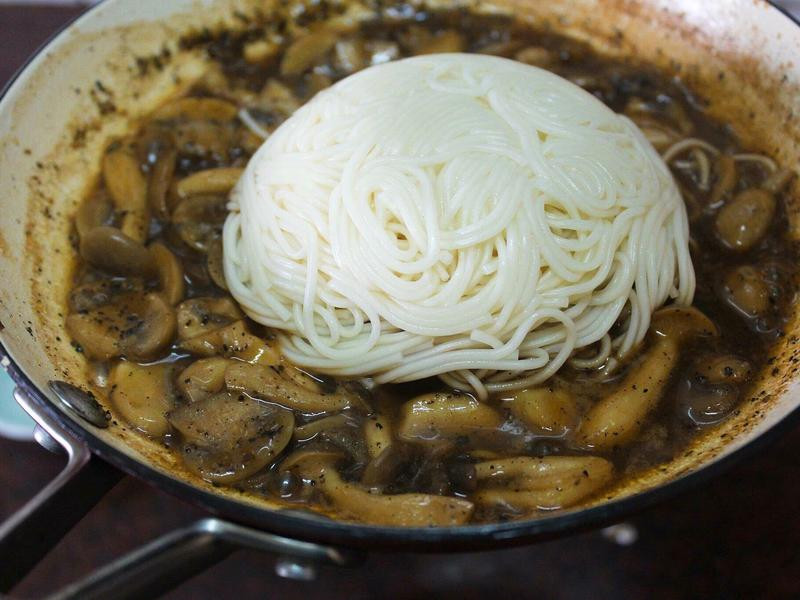 �ں���Ģ�������������