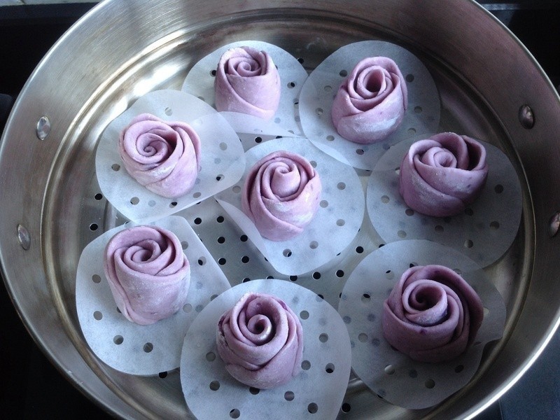 ��ɫõ�廨��ͷ������