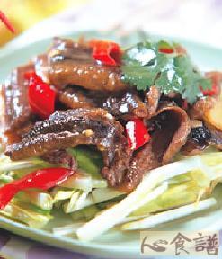 韭黄炒鳝片的做法