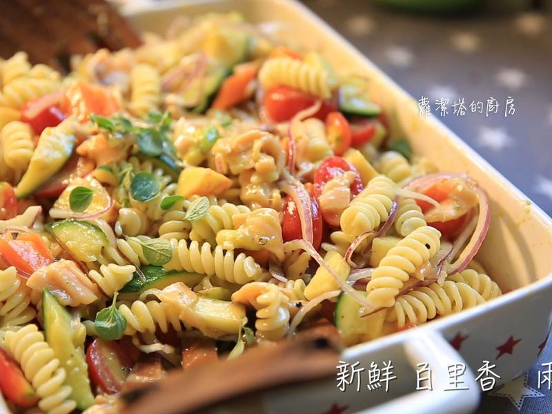 ʳ������ɳ�����������