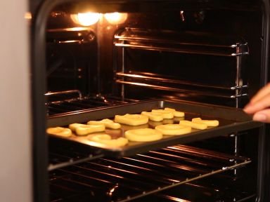 ��ĸţ�����������