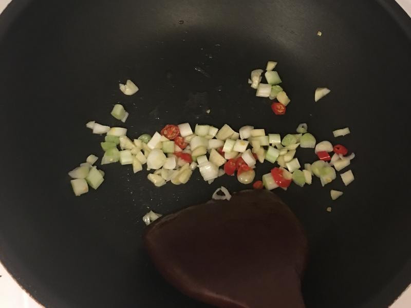 �⳴����Ƭ������