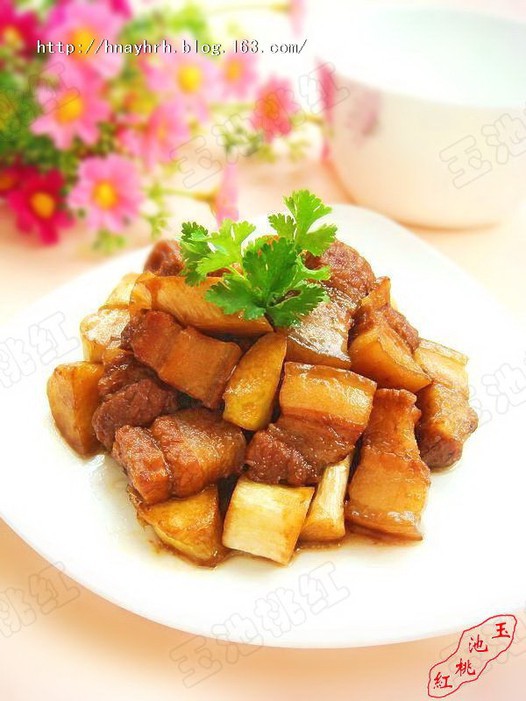 ���׺����������