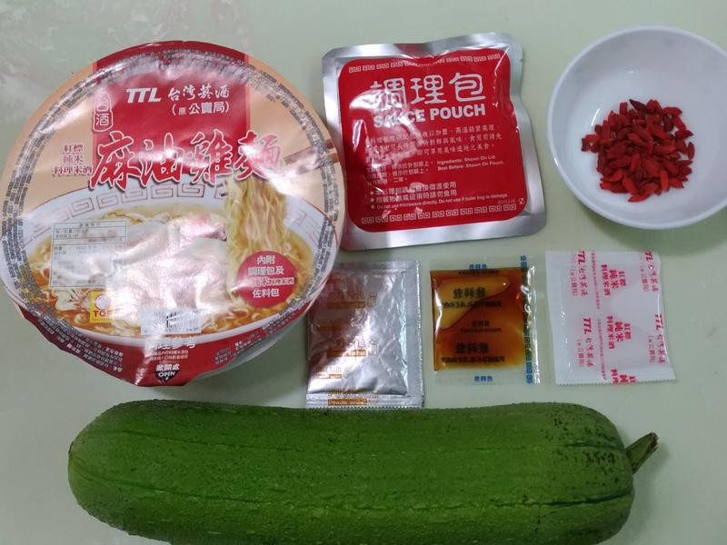 ��ˬ�������˿�ϵ�����